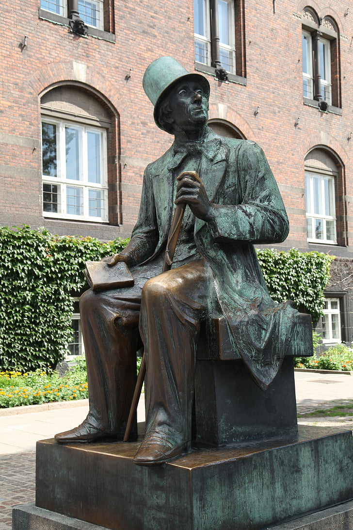 Dánsko, Andersen, náměstí před radnicí, Kodaň, socha, bronz, Památník