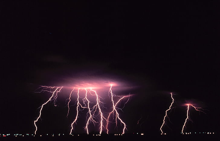 norman, oklahoma, lightning, dangerous, bolt, electricity, night