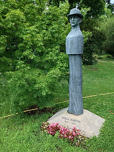 márton Varga, estátua, jardim, verde, Budapest, cemitério, lápide