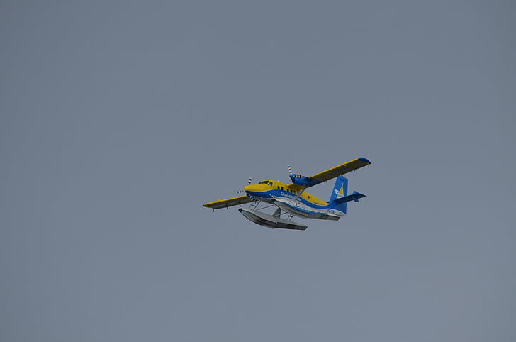Maldives, thủy phi cơ, máy bay