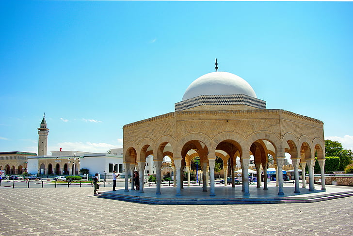 Tunisia, Monastir, chiosco, Mausoleo, Bourghiba, Esplanade
