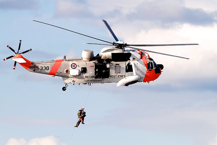 Norge, pilot, Rescue, rädda mannen, Kungliga norska flygvapnet, Sea king, militära