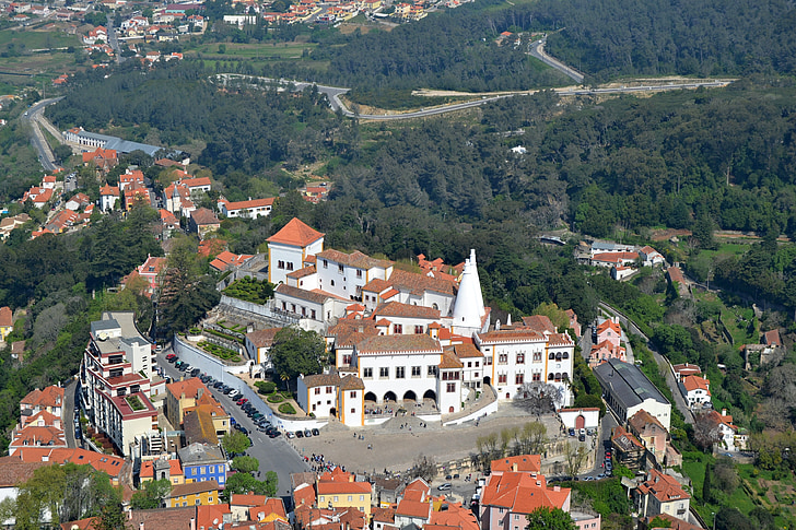 Portugália, Sintra, panorámás, nézet, turizmus, történelmi épületek, történelem