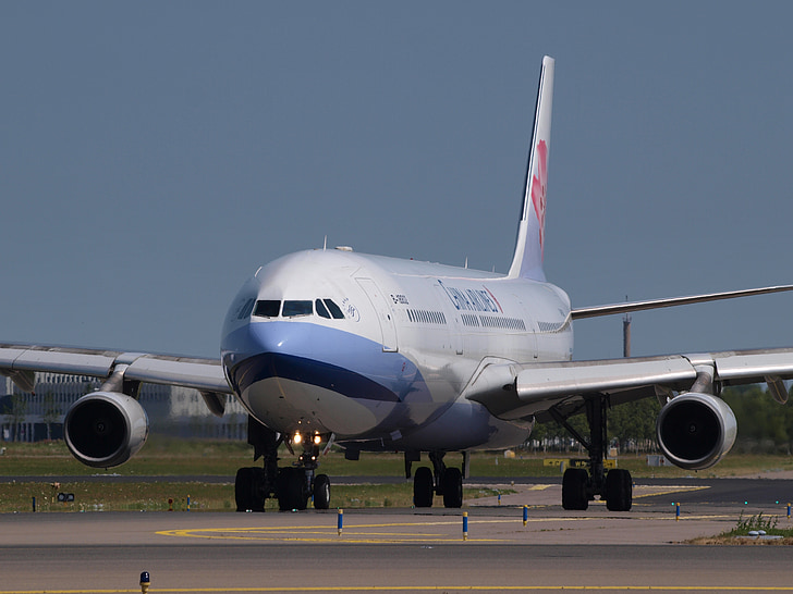 China airlines, Airbus a340, flygplan, flygplan, taxning, flygplats, transport