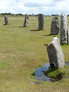 Bodmin moor, Kamenné kruhy, Cornwall, Kamenné kruhy hurlers, megality, místo uctívání, magie