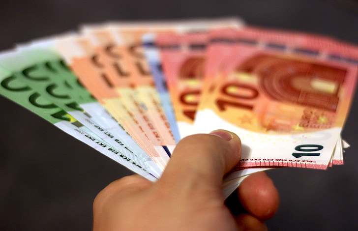 nauda, bankas piezīmes, eiro, roka, banknote, valūta, papīra nauda