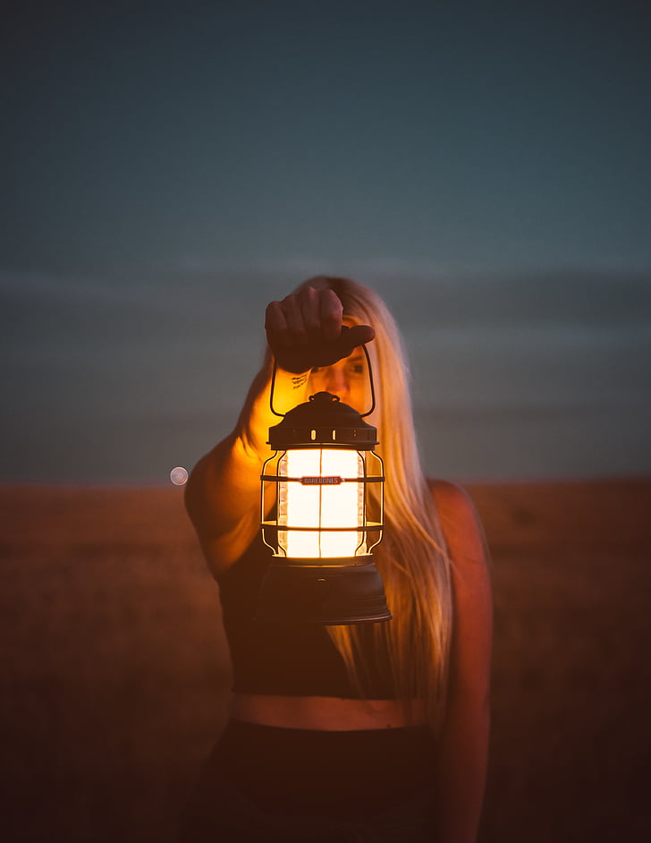 people, girl, woman, travel, outdoor, nature, lamp