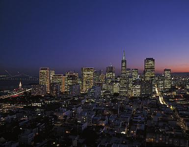 paysage urbain, San francisco, tombée de la nuit, lumières, coucher de soleil, soirée, Californie