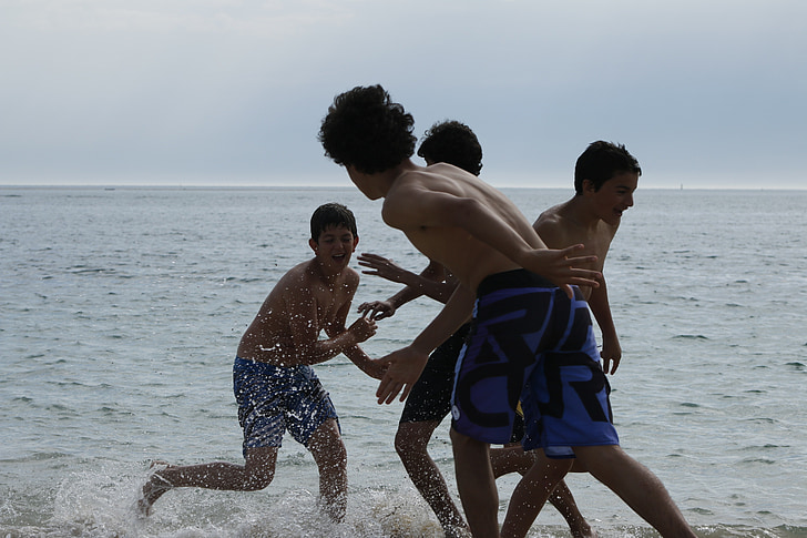 children playing, mar, blue, sand, nature, sky, beach
