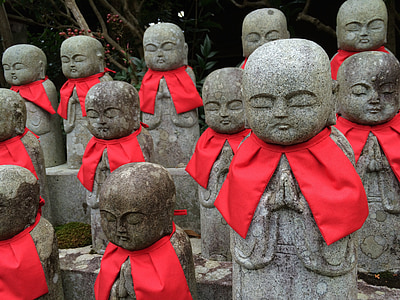 Japon tarzı, koruyucu Tanrı çocukların, Japonya