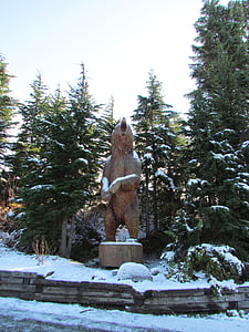 grouse mountain, canada, vancouver, snow, statue, carving, bear