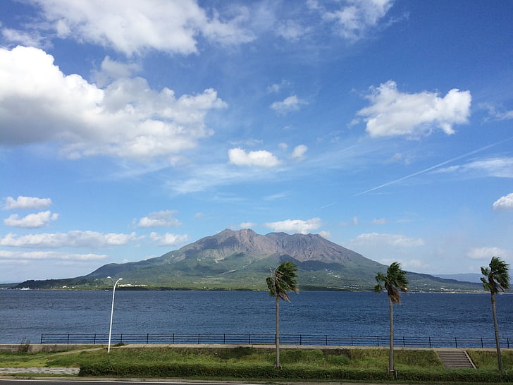 Sakura-jima, vulkan, Kagoshima, zaliv z Kinko