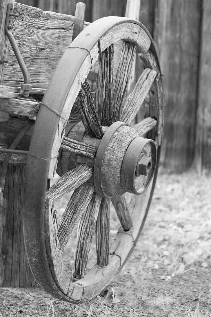 wagon wheel, old, black white, wood