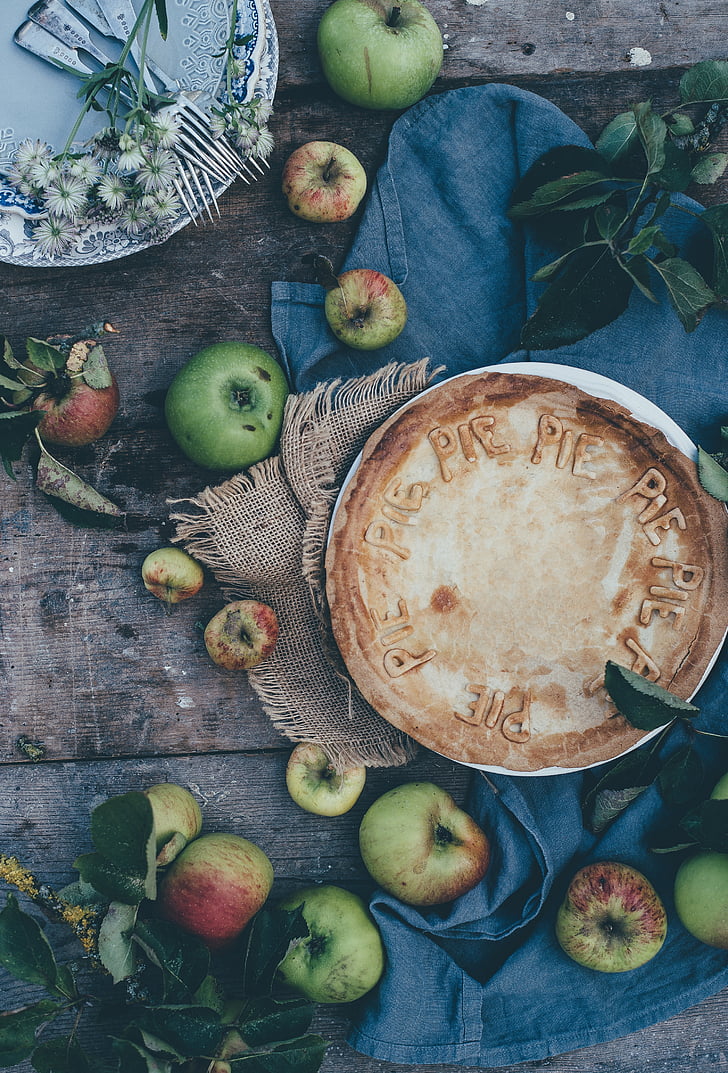 baked, pie, plate, surrounded, apples, apple, fruit