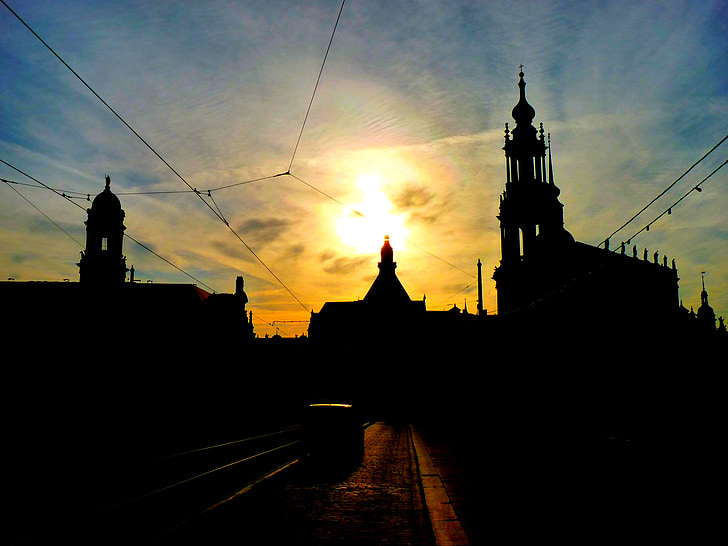 Silhouette slott och kyrka, Dresden, Tyskland, staden, Sachsen, byggnad