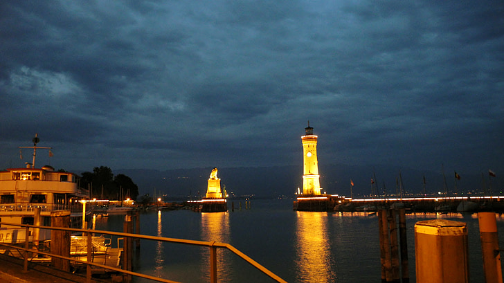 Lindau, hamn, Lighthouse, natt, belysta, idylliska, landmärke