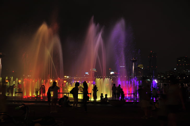 noćni pogled, Muzička fontana, umak, čovjek, Seoul, Koreja, ljudi u Koreji