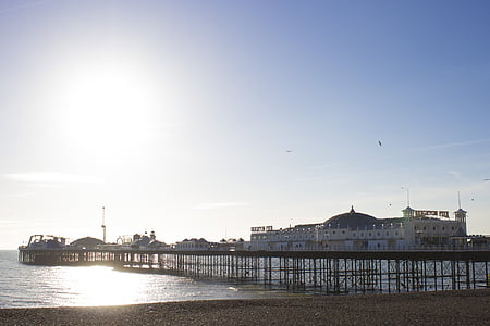 Brighton, turism, vid havet, arkitektur, England, Sussex, havet