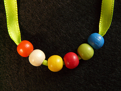 perlový náhrdelník, korálky, drevené korálky, drevo, farebné, Farba