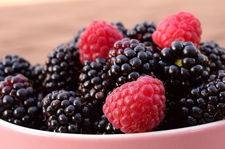 raspberries, blackberries, fruits, berries, dessert, bowl, delicious