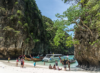 taulell de illa de phi Phi, Phuket, Tailàndia, platja, persona de persones, barques de fusta, oci