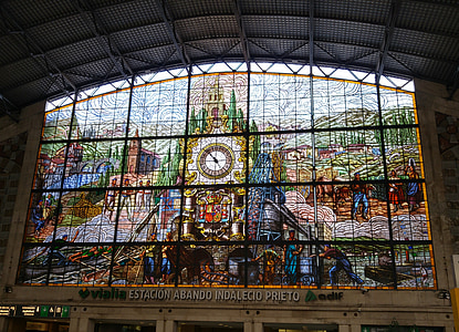 fasadas, geležinkelio stotis, Bilbao, Ispanija, matinio stiklo langą, laikrodis