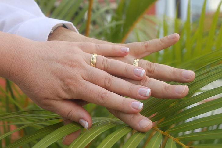 ръце, брак, младоженците, човешка ръка, човешкото тяло част, едър план, пръстен
