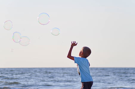 praia, menino, bolhas, criança, oceano, jogando, mar