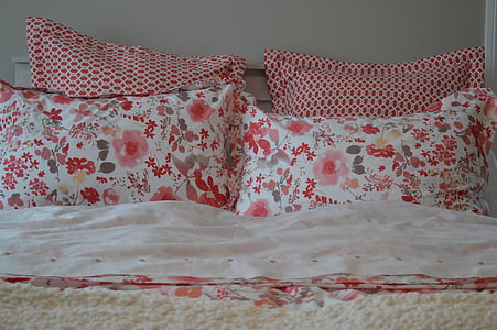 oreillers, floral, lit, chambre à coucher, linge de maison, coussins de, couvre-lit