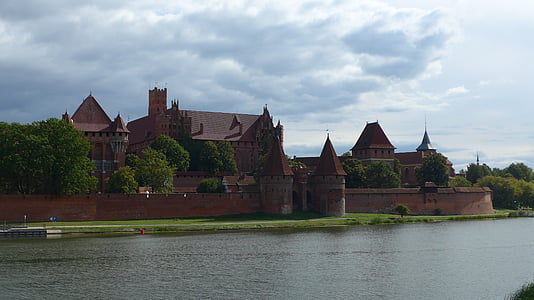 Polsko, křižácký hrad Malbork, Malbork, německých rytířů