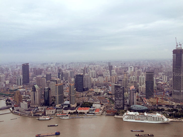 Shanghai, Kina, Pearl av Orienten, Panorama, förbise, molnig dag, Huangpufloden