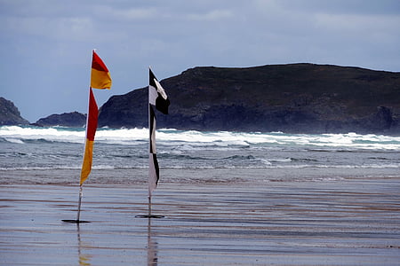 beach, flags, warning, lifeguards, sea, summer, travel