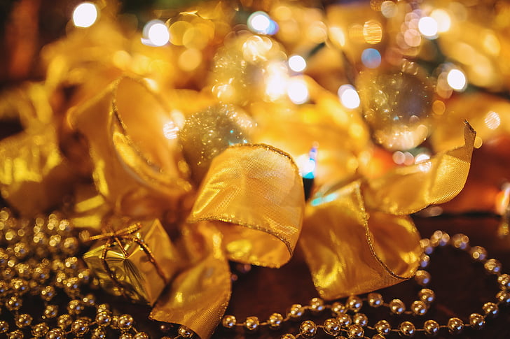 bokeh, christmas decorations, lights, ribbons, christmas, decoration, celebration