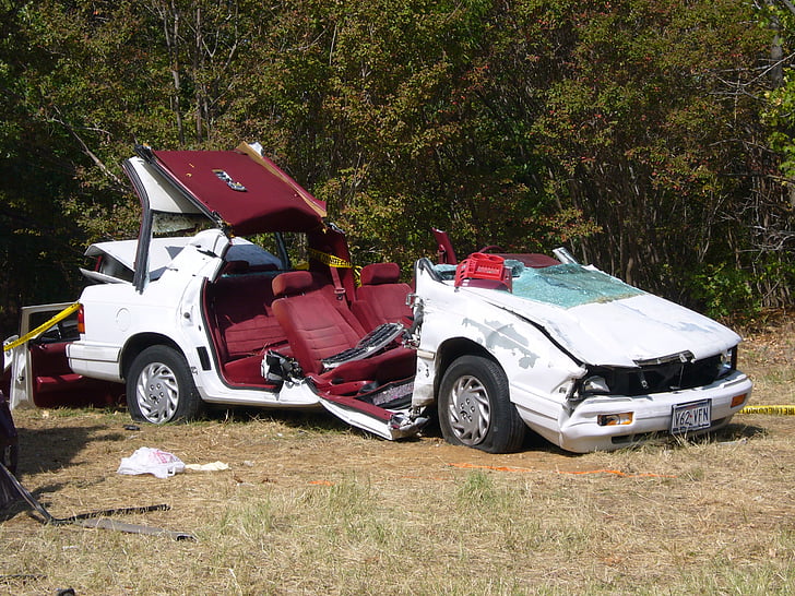 car, crash, white, vehicle, transportation, accident, automobile