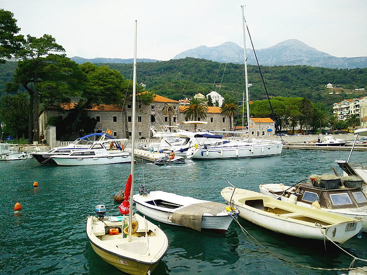 Meljine, herceg novi, csónakok, Marina, nyári, Montenegró