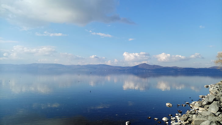 Λίμνη Μπρατσιάνο, ουρανός, νερό, σύννεφα, Λίμνη Μπρατσιάνο