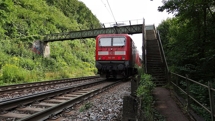 br 143, Geislingen-escalada, ferroviária de vale de Fils, KBS 750, locomotiva