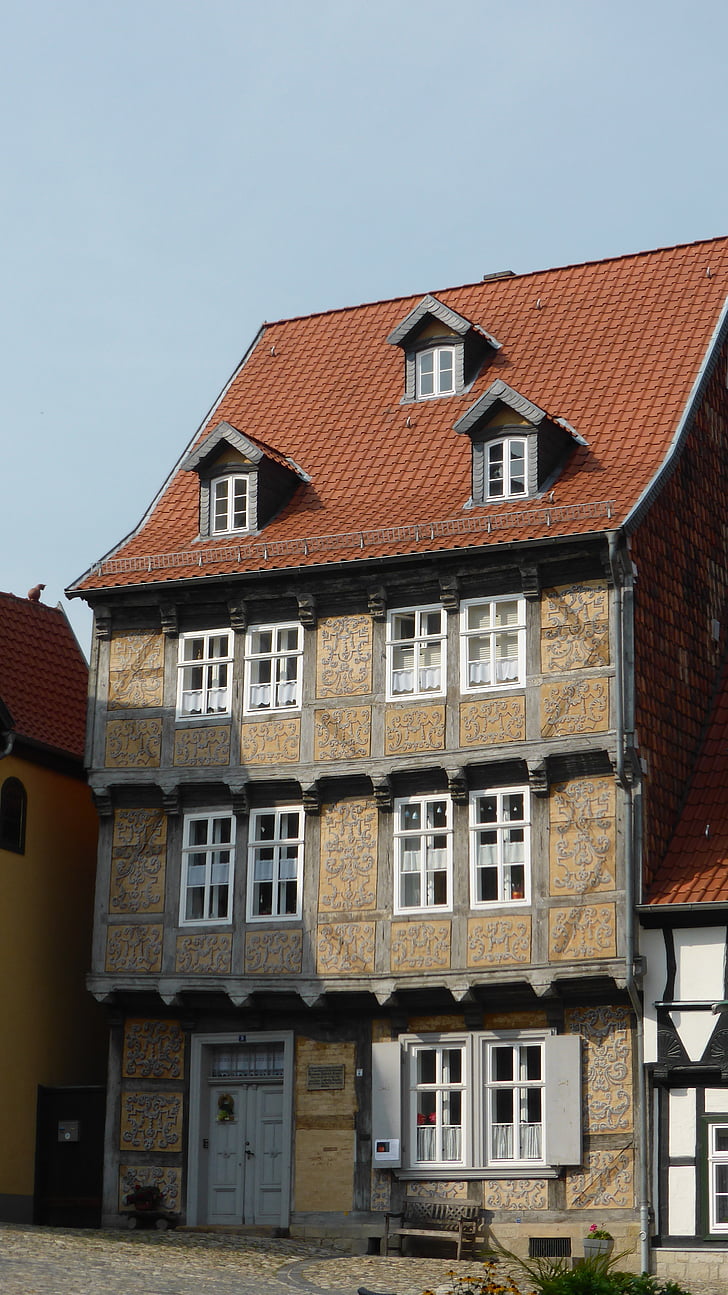 rácsos, haza, fachwerkhaus, óváros, redőnyök, Quedlinburg