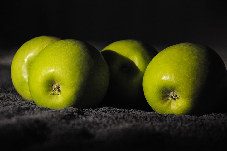 groene appels, Clair-obscur, Stilleven, fruit, voedsel, versheid, rijp
