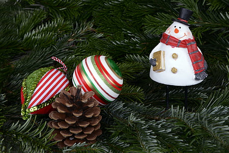 snijeg čovjek, Božić, Božić kuglice, loptice, češeri, Holly, Došašće