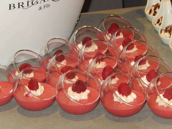 raspberry mousse, kitchen, pastry