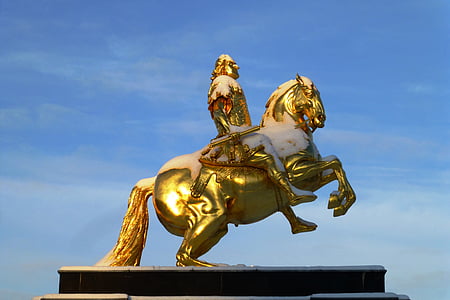 Gouden rider, monument, augustus de sterke, winter, keurvorst, Dresden, ruiterstandbeeld