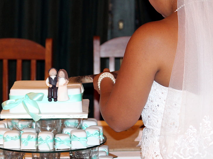 сватбена торта, булката, рязане на, нож, сватба, се ожени, човешки
