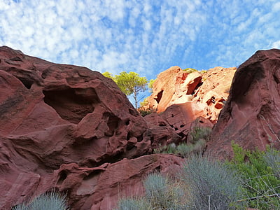 röda klippor, grottor, sandsten, röd sandsten, konsistens, Priorat, Montsant