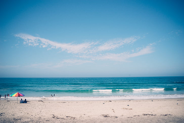плаж, море, пясък, лято, ваканции, брегова линия, небе