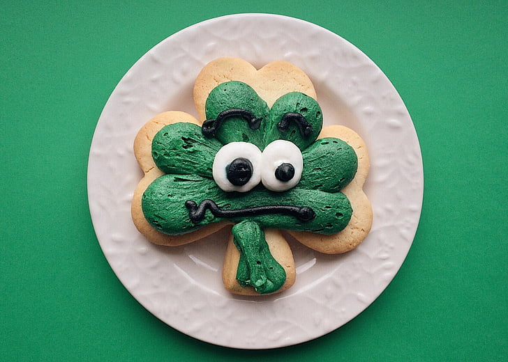 st patrick's day, holiday, clover, cookie, saint patricks day, animal representation, green color