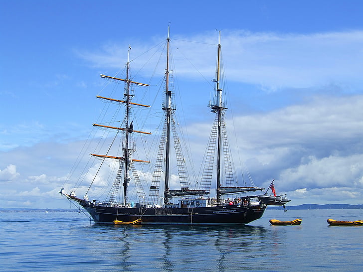New Zealand, Tall ship, vand