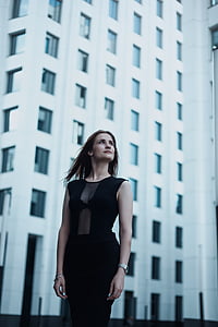 företag dam, 2017, Flicka, svarta kläder, jacka, bröst, Moskva