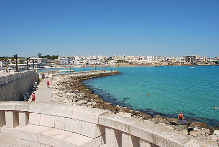 Otranto, Salento, Jaderské moře, v oblasti salento, Itálie, Puglia, historické centrum