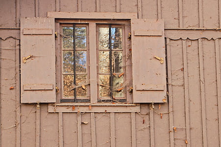 fönster, Träfönster, trä, gamla fönster, fasad, trä fasad, Hauswanden